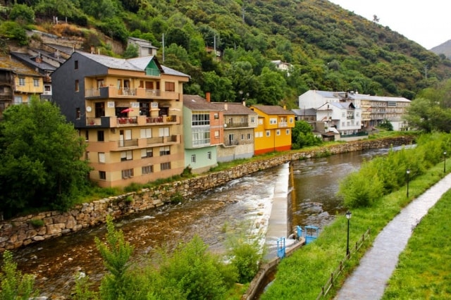 25: Ponferrada > Villafranca 