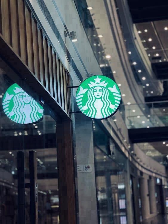 Starbucks Cea Bermúdez 
