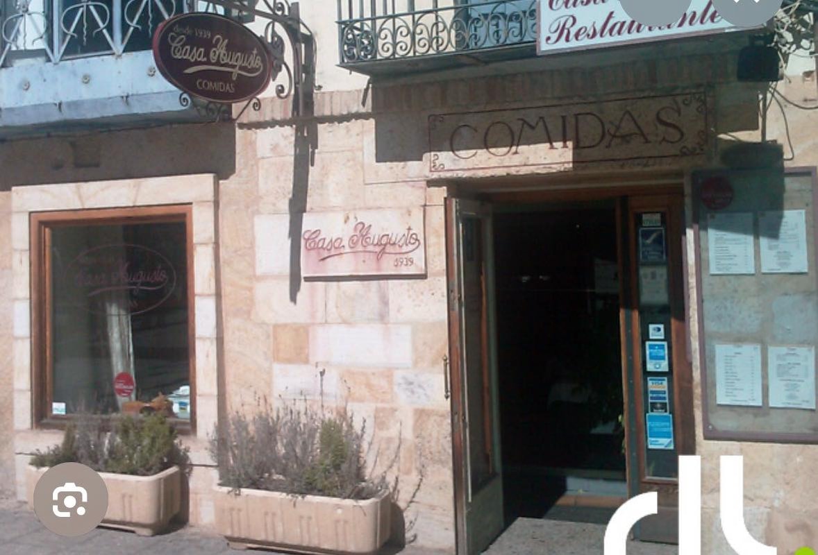 Casa Augusto Valdenebr
